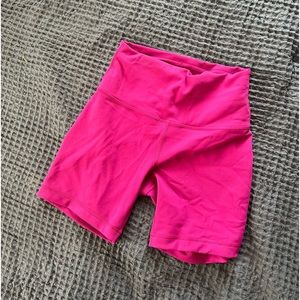 Lulu lemon wunder under biker shorts